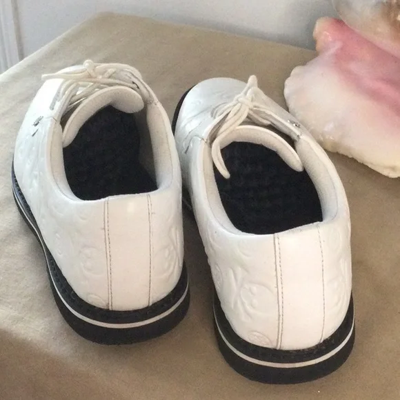 G/FORE……………MENS SKULL DEBOSSED GALLIVANTER GOLF SHOES, 11-1/2 - Picture 7 of 7